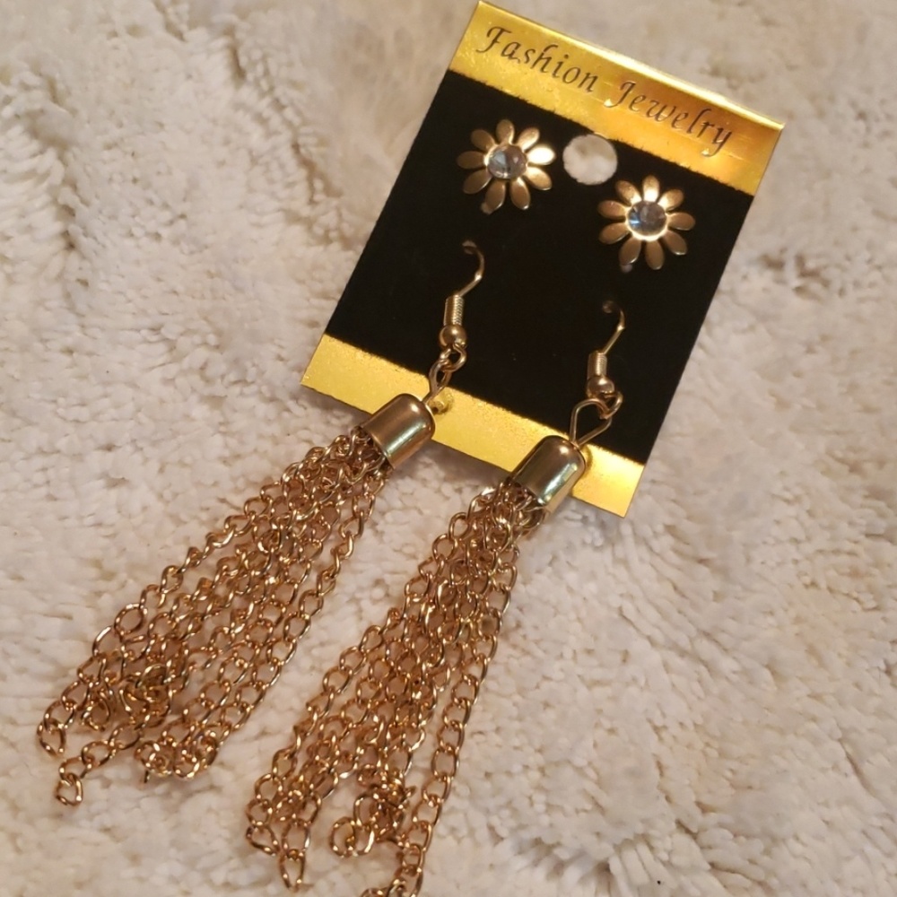 💎CUTE GOLD EARRINGS 2 PAIR💎